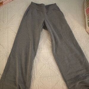 Women’s hollister baggy sweats